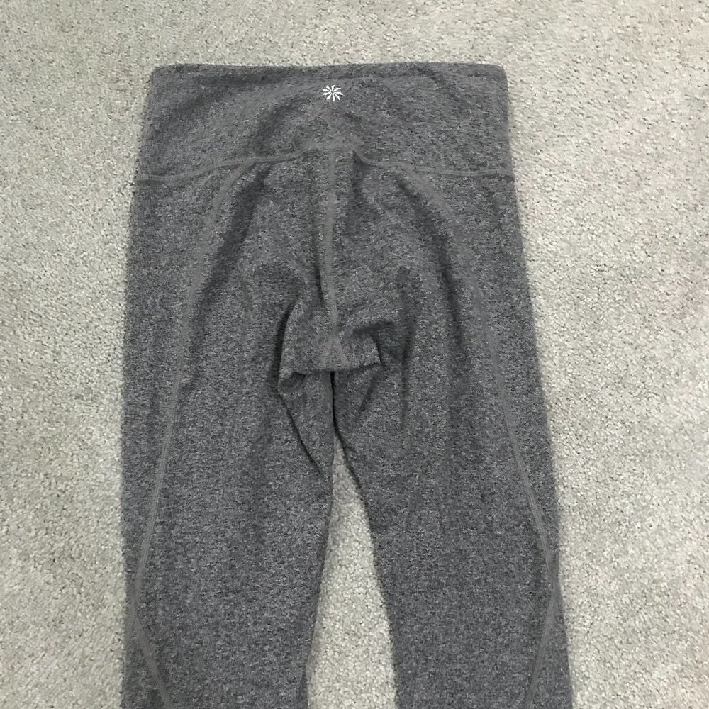 Athleta: Good Condition Salutation Capri Tight - image 6